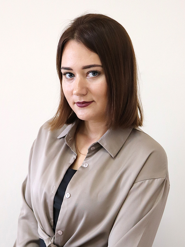 Кожаева Оксана Васильевна.